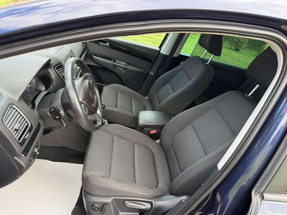 Seat Alhambra, 2.0 l., Минивэн