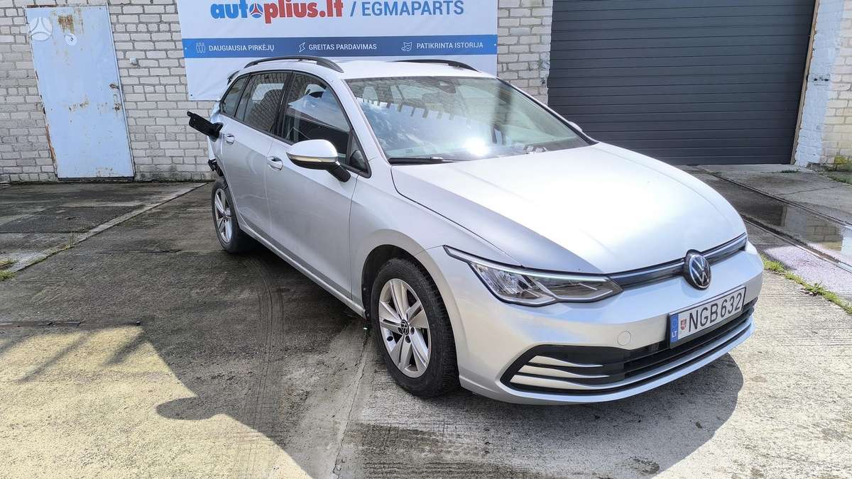Volkswagen Golf - 2