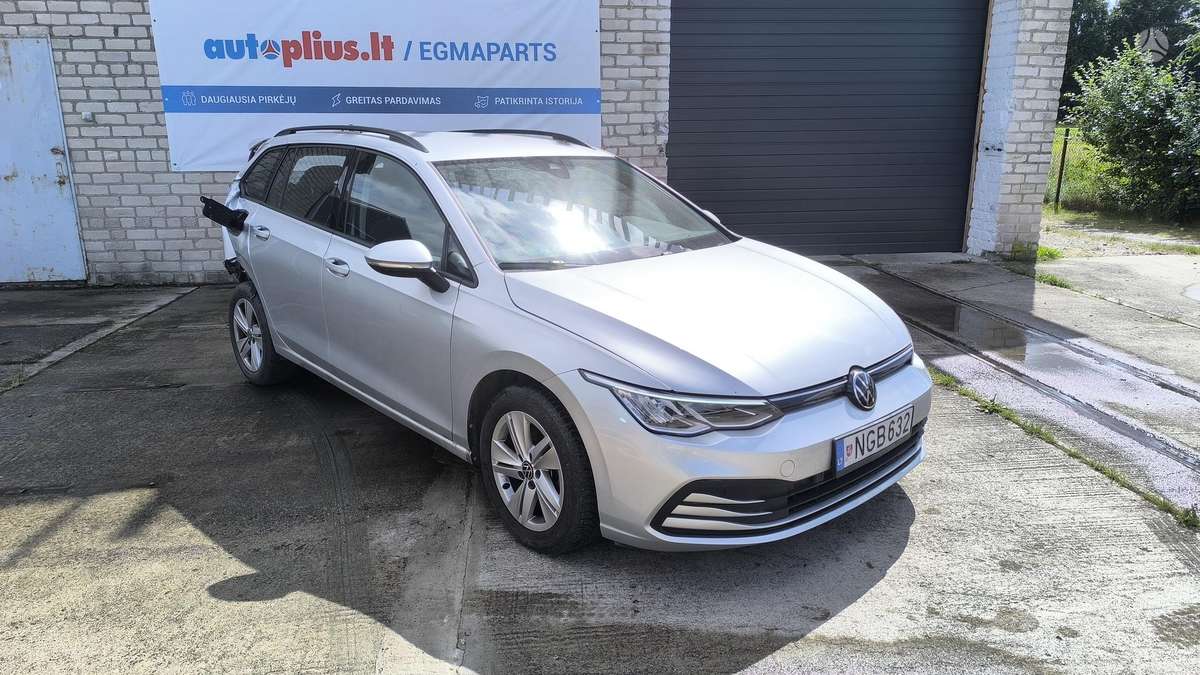 Volkswagen Golf - 3