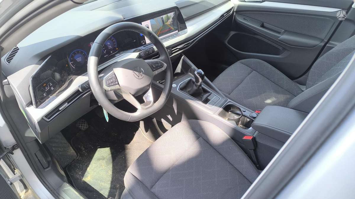 Volkswagen Golf - 9