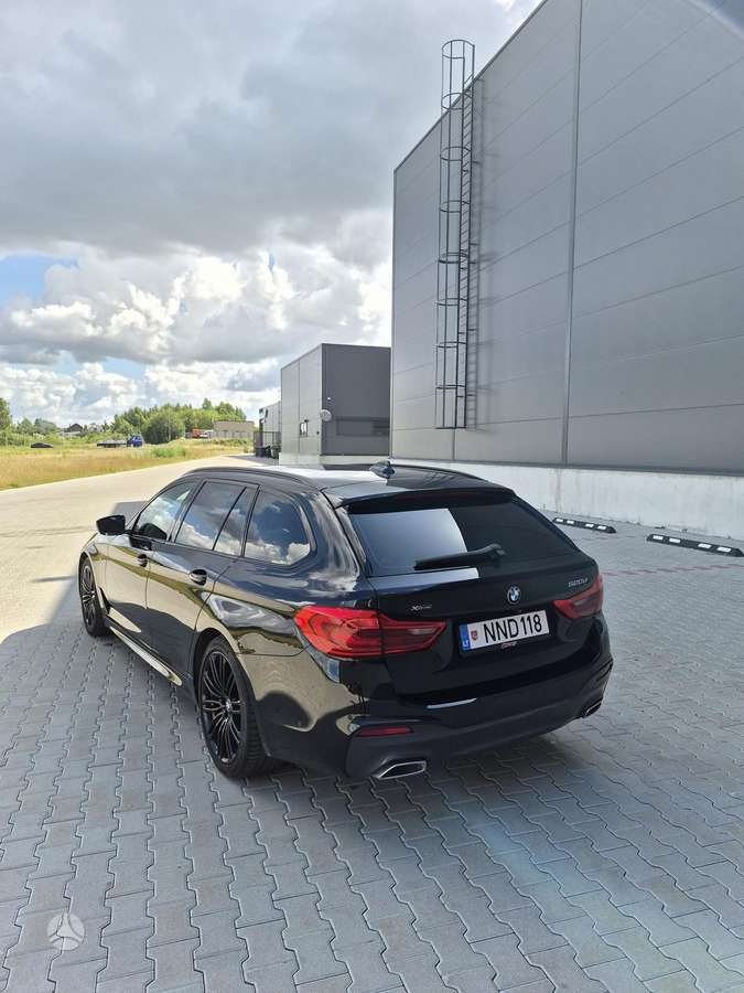 BMW 520, 2.0 l., Универсал