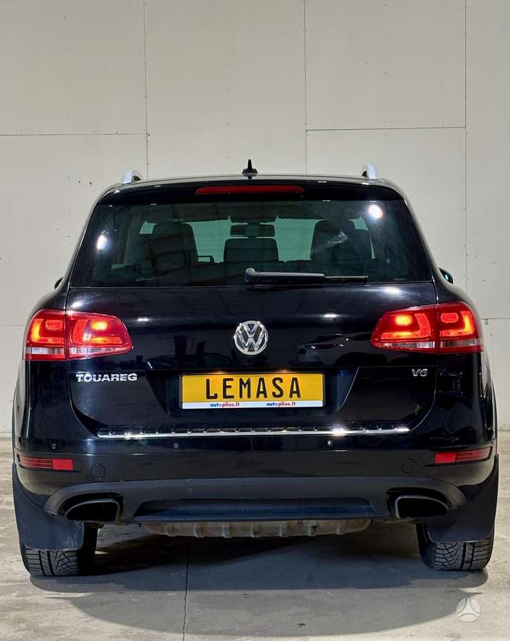 Volkswagen Touareg - 4