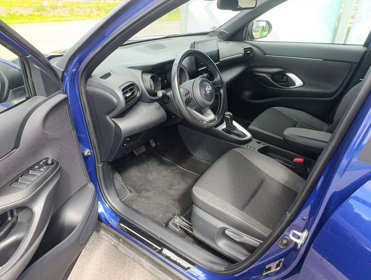 Toyota Yaris Cross - 8