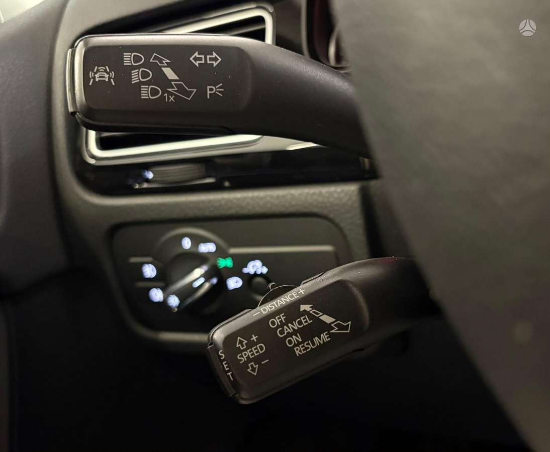 Volkswagen Touareg - 9