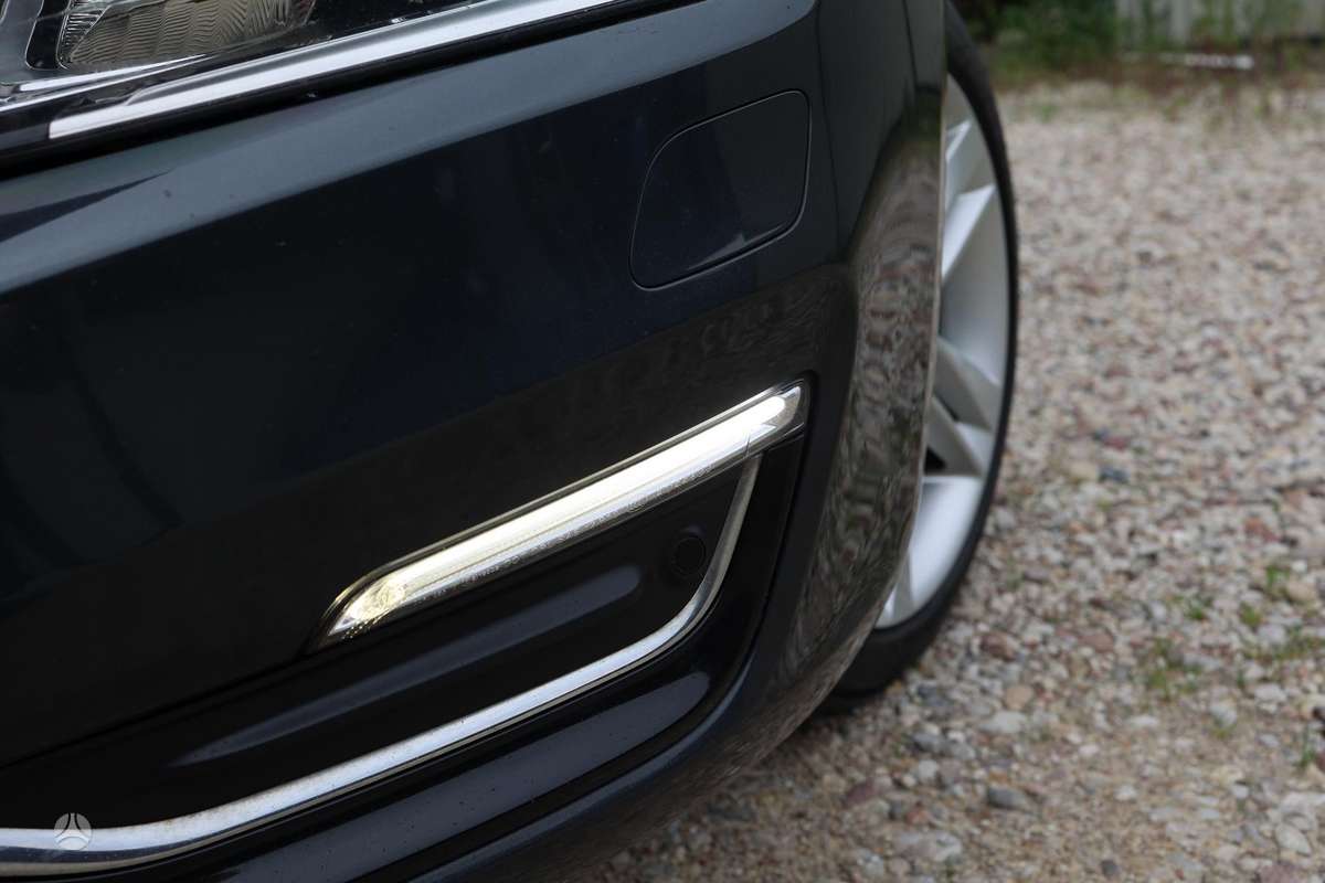 Volvo V60, 2.4 l., Универсал