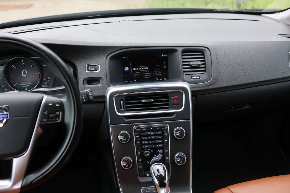 Volvo V60, 2.4 l., Универсал