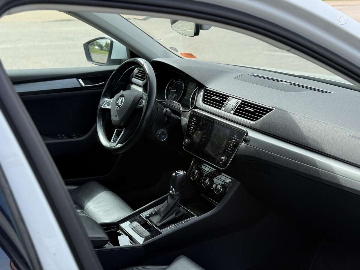 Skoda Superb, 2.0 l., Универсал