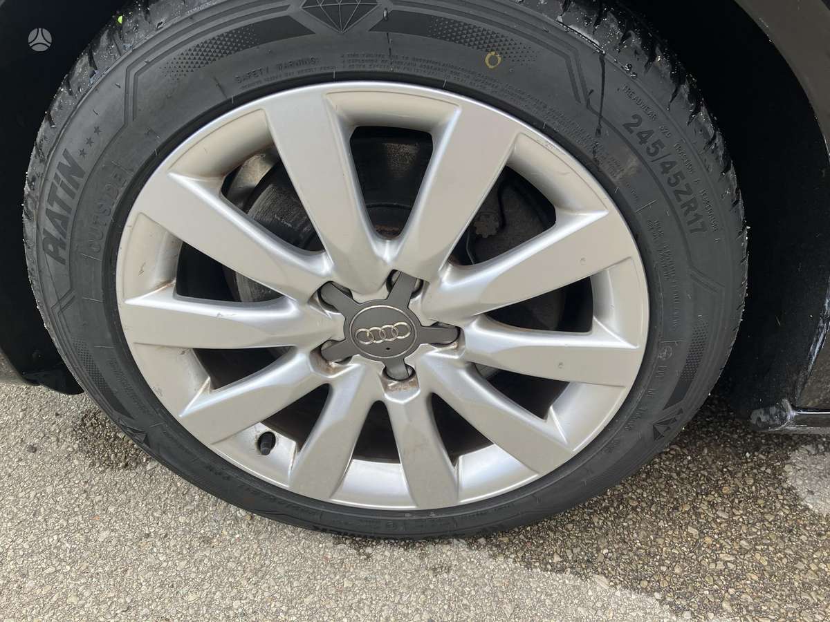 Audi A4, 2.7 l., sedanas