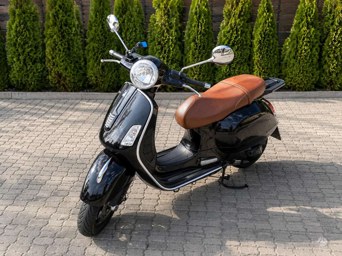 Piaggio Vespa 200cc, мотороллеры / мопеды