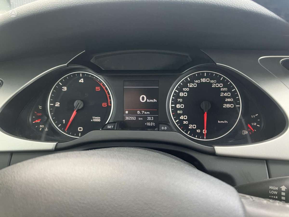 Audi A4, 2.7 l., sedanas