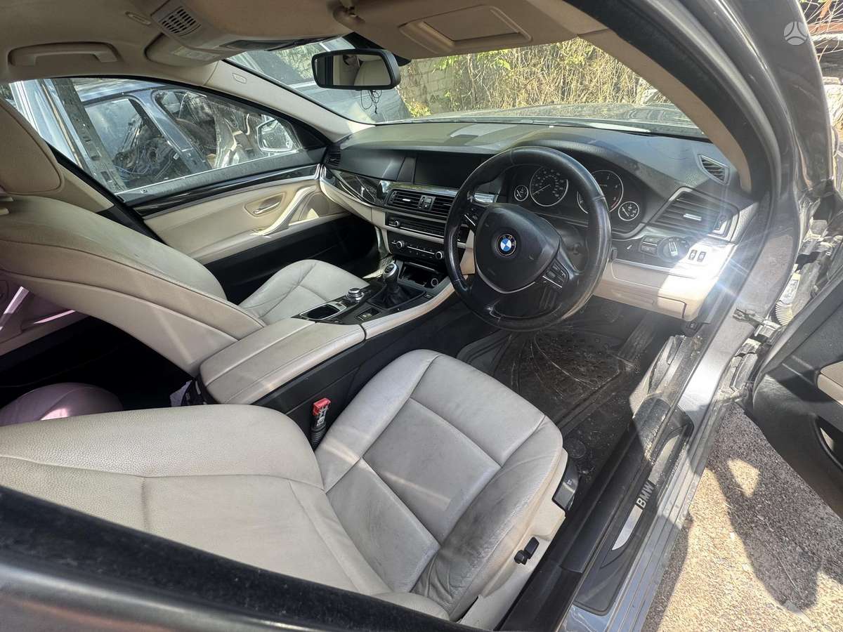 BMW 520, 2.0 l., Седан
