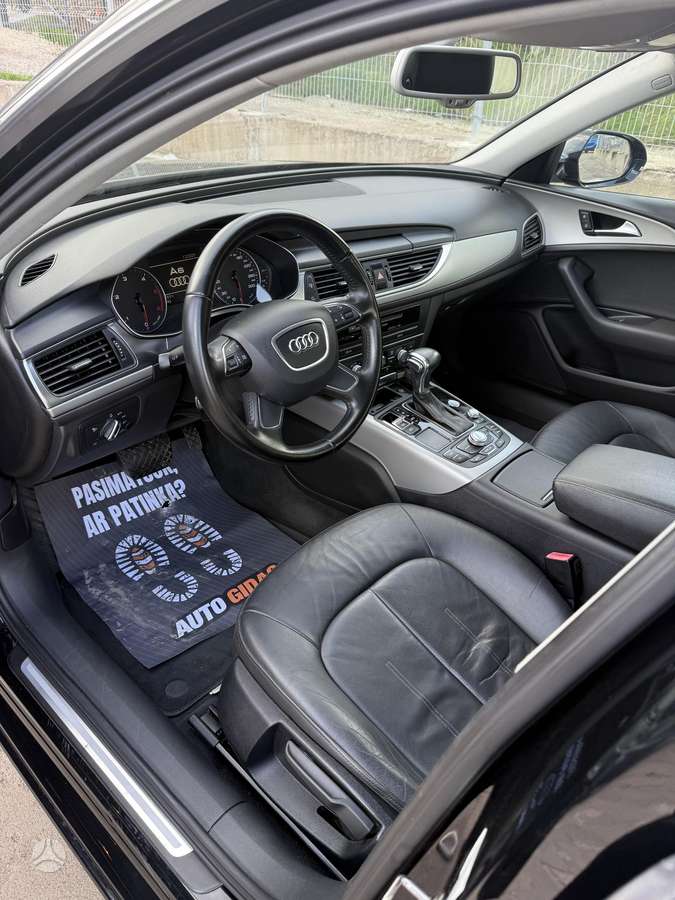 Audi A6, 2.0 l., Седан