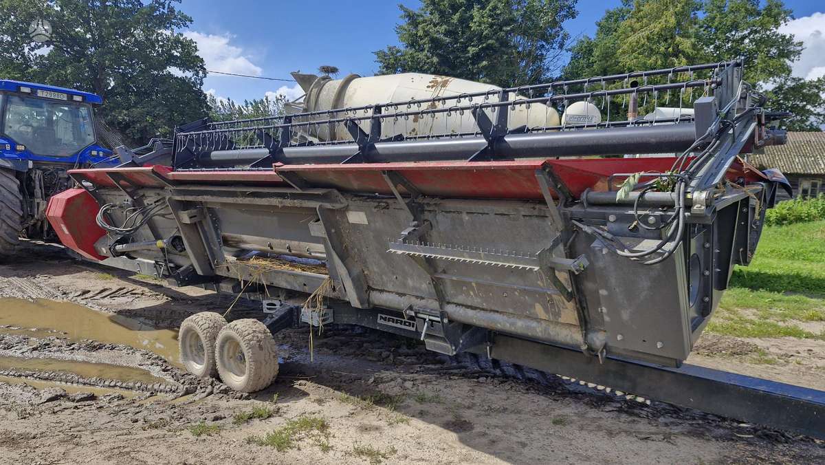 Massey Ferguson 7370 BETA, combine harvesters