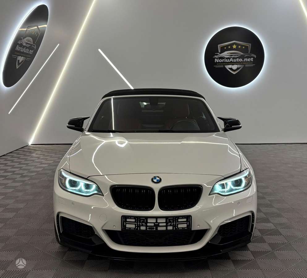 BMW 228, 2.0 l., Кабриолет