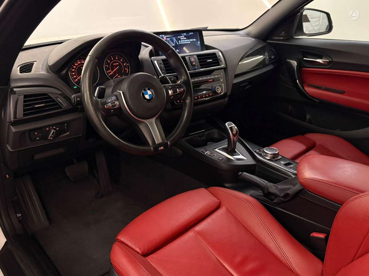 BMW 228, 2.0 l., convertible