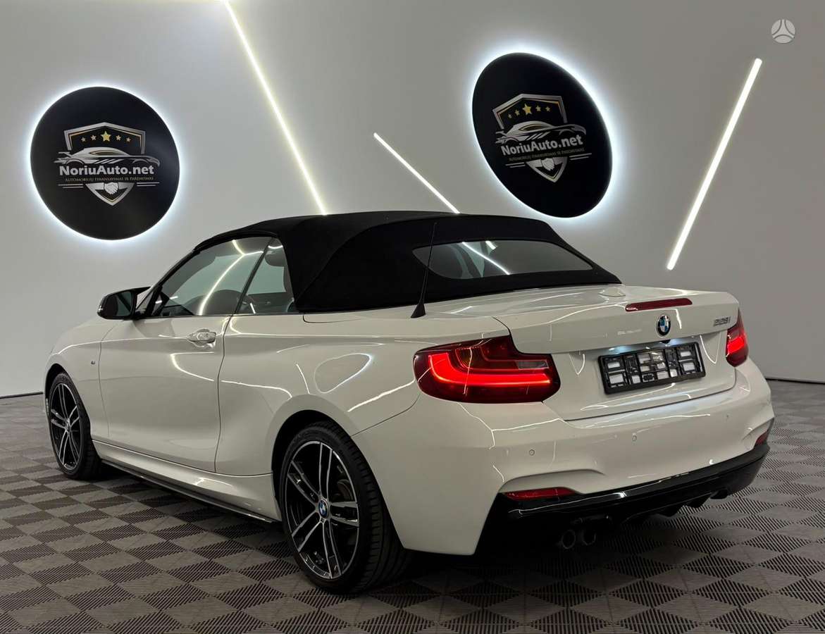 BMW 228, 2.0 l., convertible