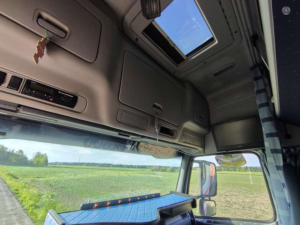 Volvo FH 12, flatbeds