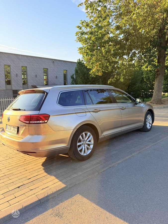Volkswagen Passat, 1.8 l., Универсал