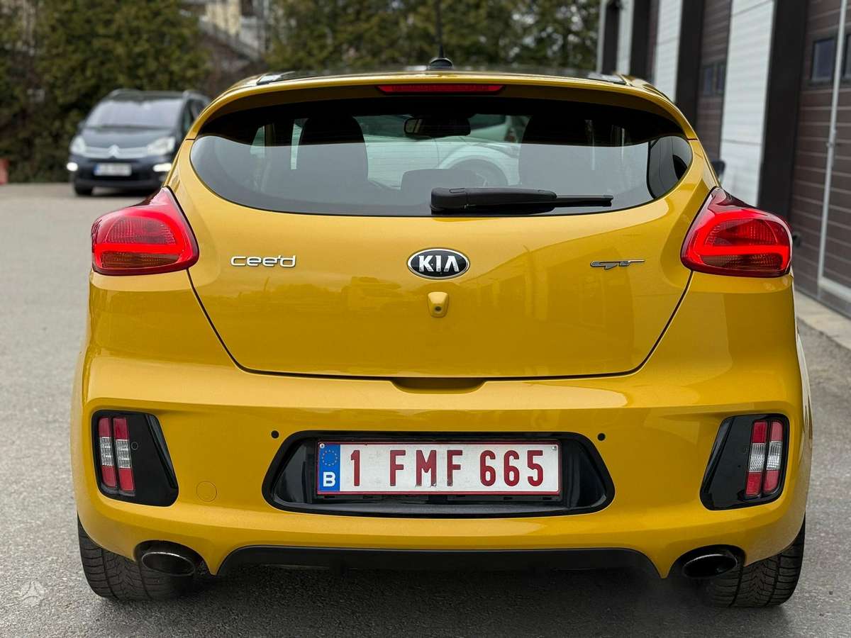 Kia Ceed, 1.6 l., Хэтчбек