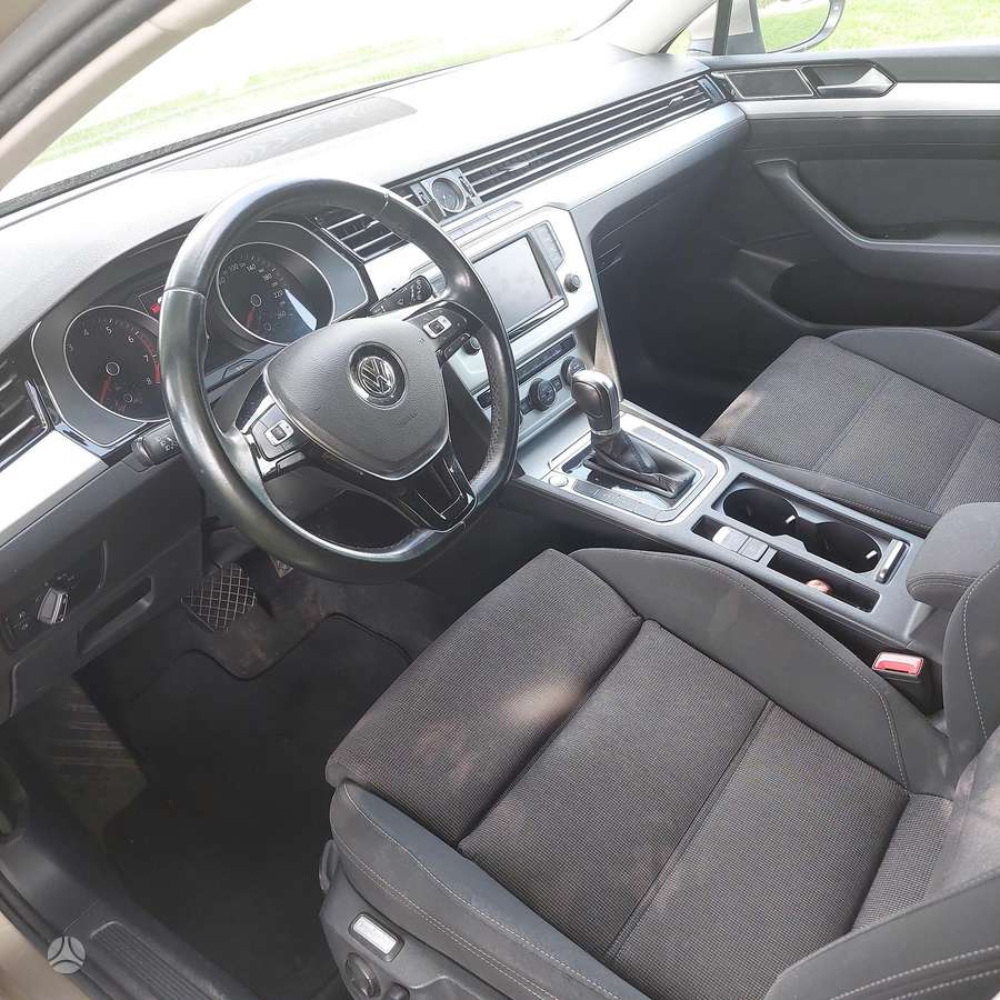 Volkswagen Passat, 1.8 l., Универсал
