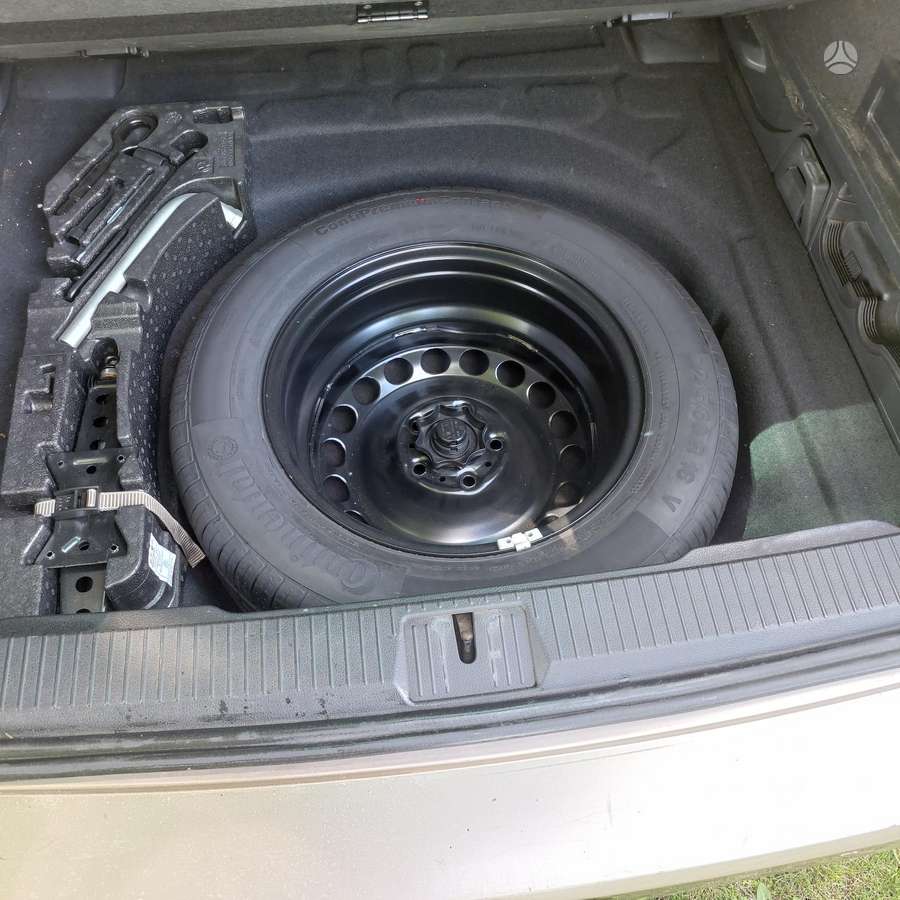 Volkswagen Passat, 1.8 l., Универсал