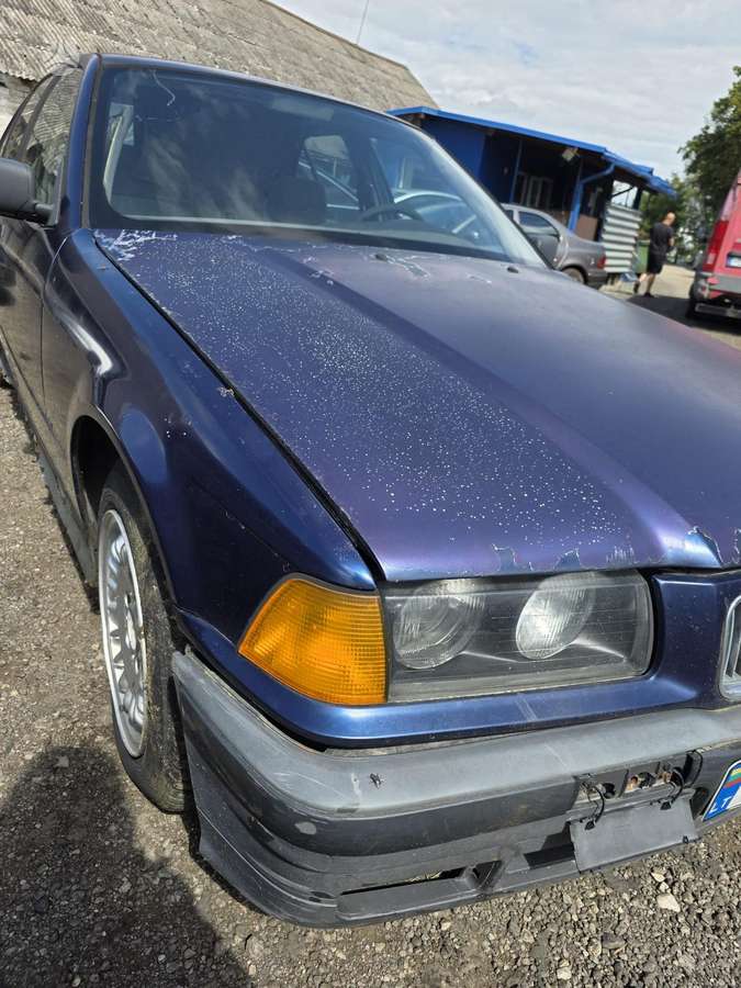 BMW 3 serija kėbulo dalys