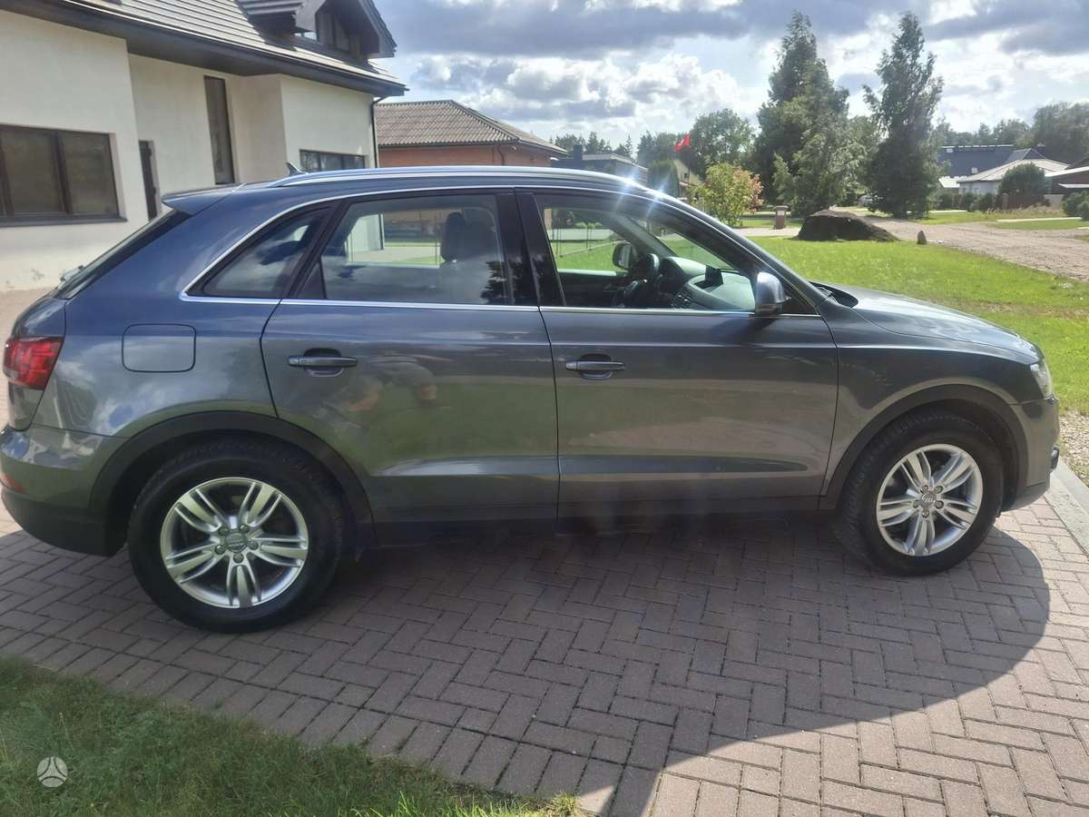 Audi Q3, 2.0 l., hatchback