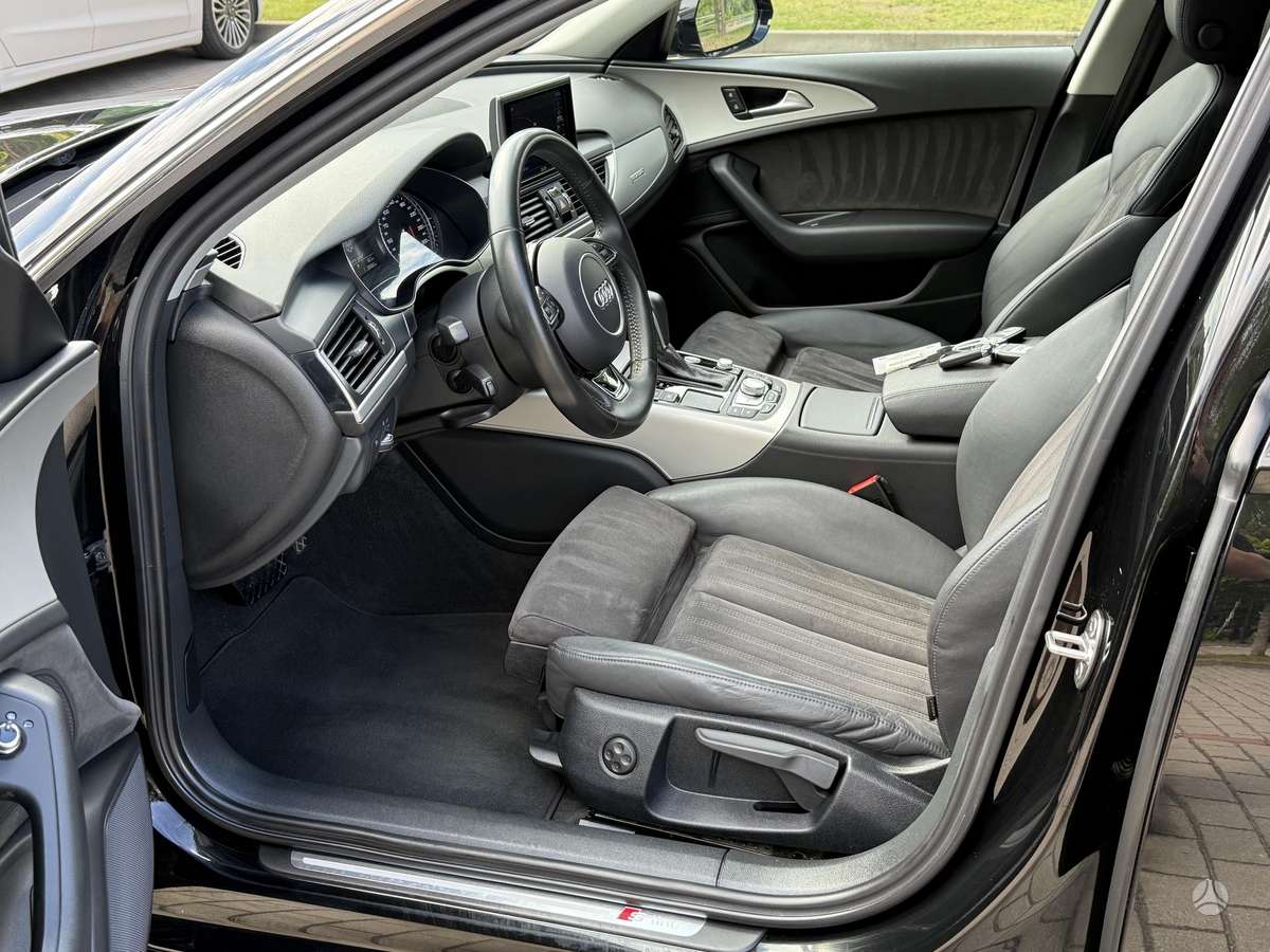 Audi A6, 2.0 l., Седан