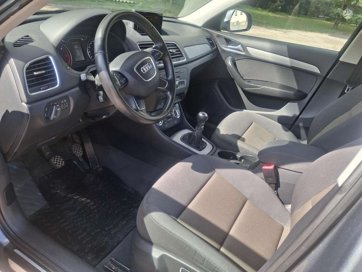 Audi Q3, 2.0 l., hečbekas