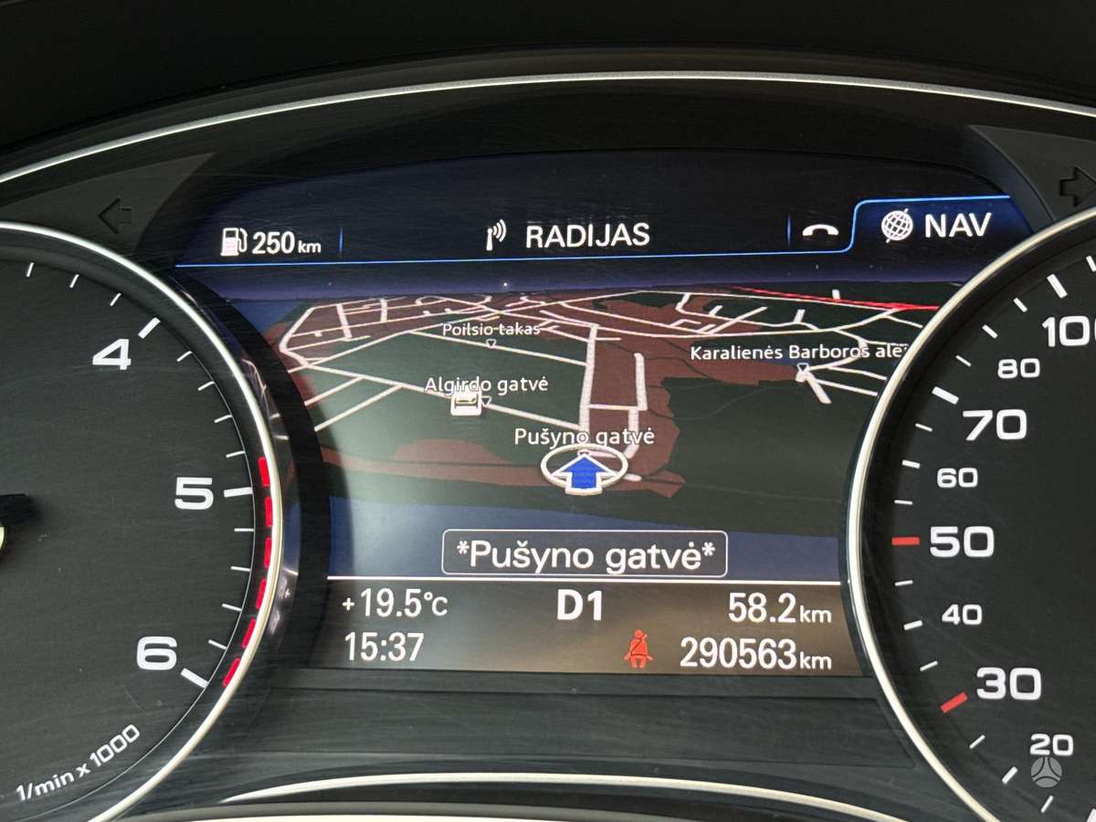 Audi A6, 2.0 l., Седан