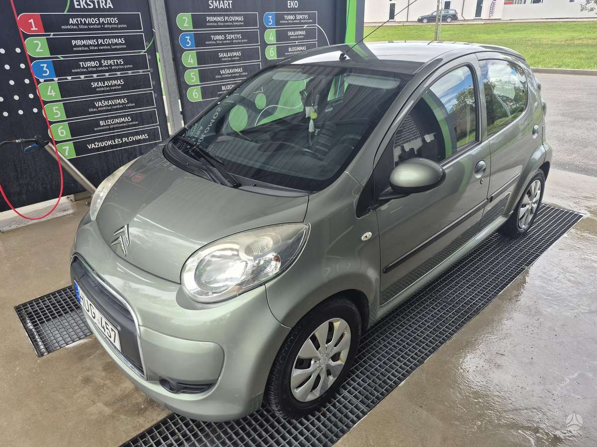 Citroen C1, 1.0 l., Хэтчбек