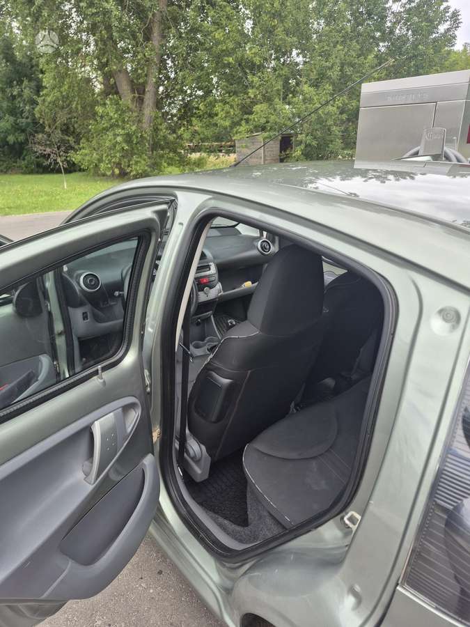 Citroen C1, 1.0 l., Хэтчбек