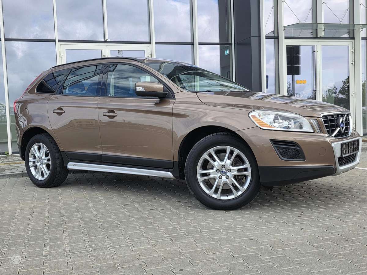 Volvo XC60 - 1