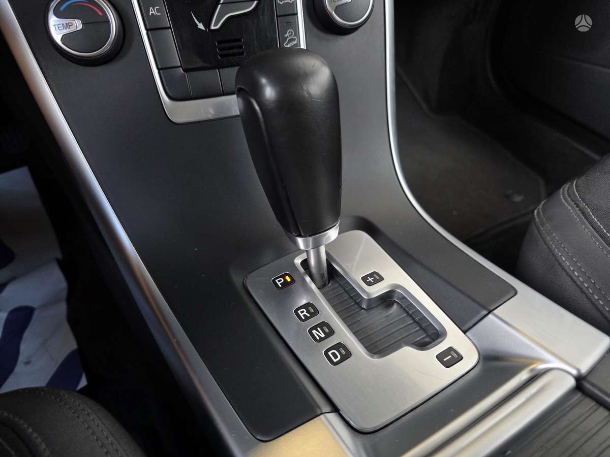Volvo XC60 - 11