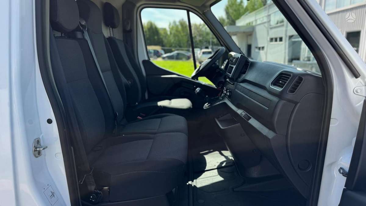 Renault Master, 2.3 l., Коммерческий
