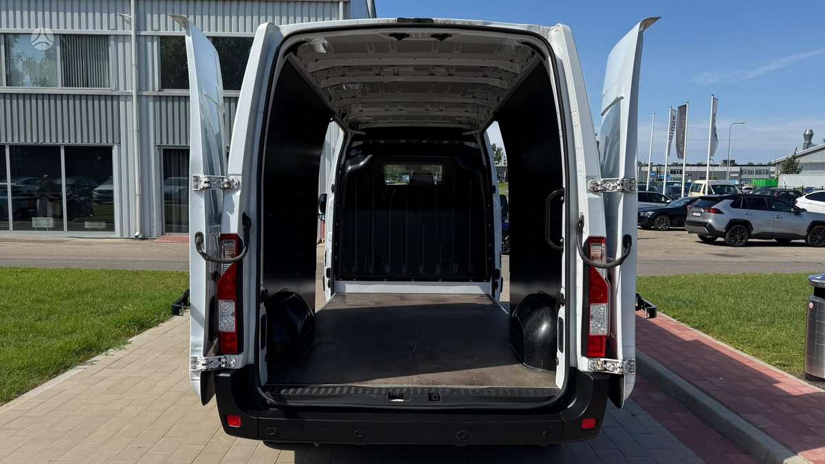 Renault Master, 2.3 l., Коммерческий