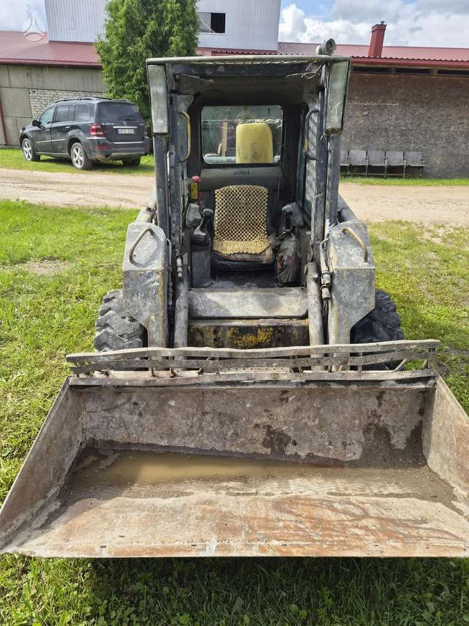 New Holland L160, mini loaders