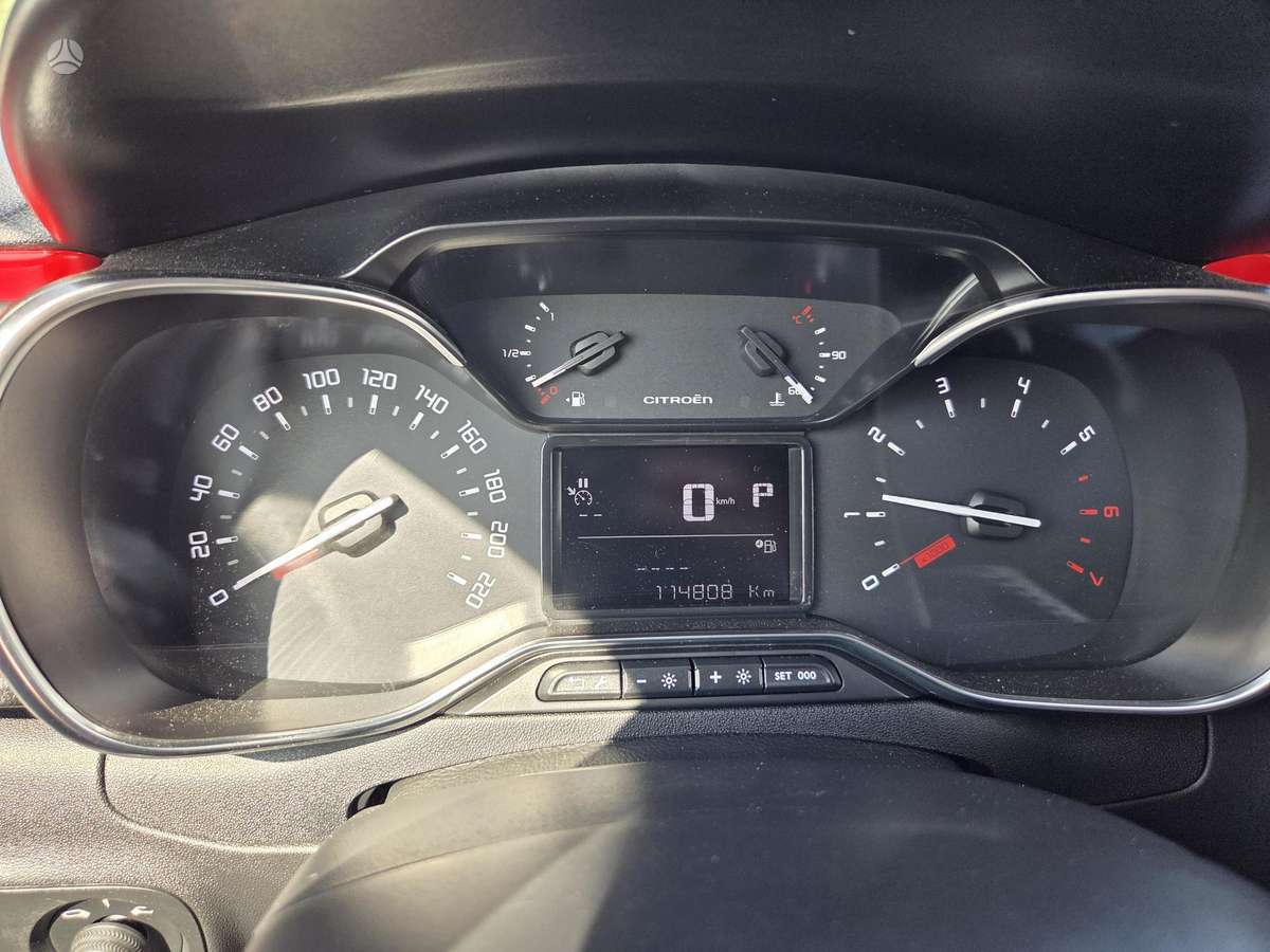 Citroen C3, 1.2 l., hatchback