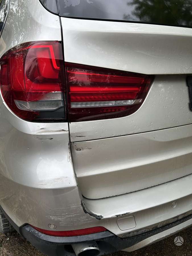 BMW X5, 3.0 l., off-road / crossover