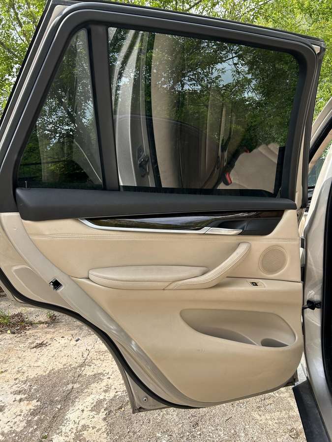 BMW X5, 3.0 l., off-road / crossover