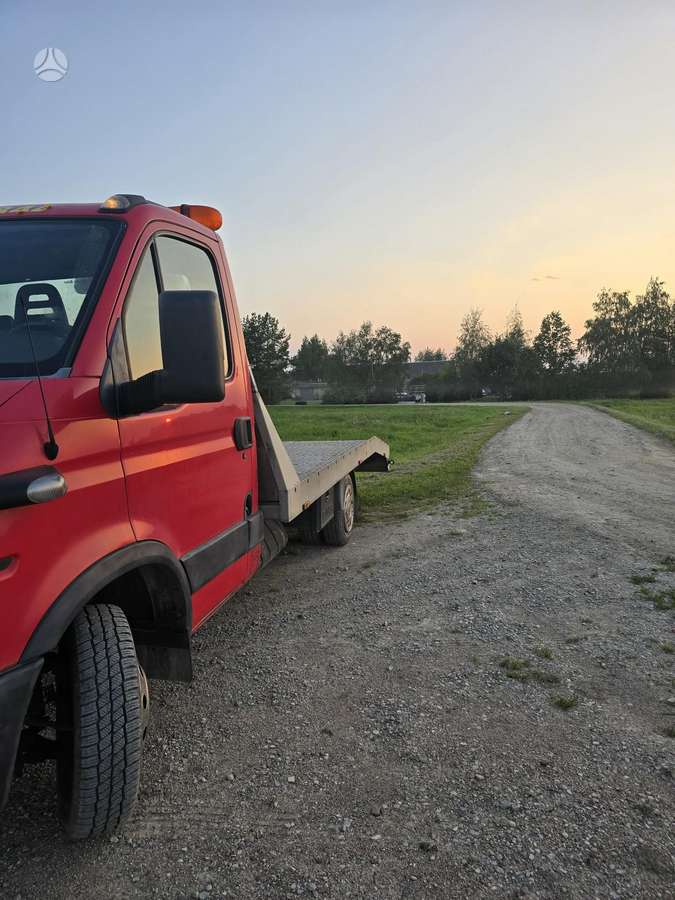 Iveco 50c-14, auto transporters