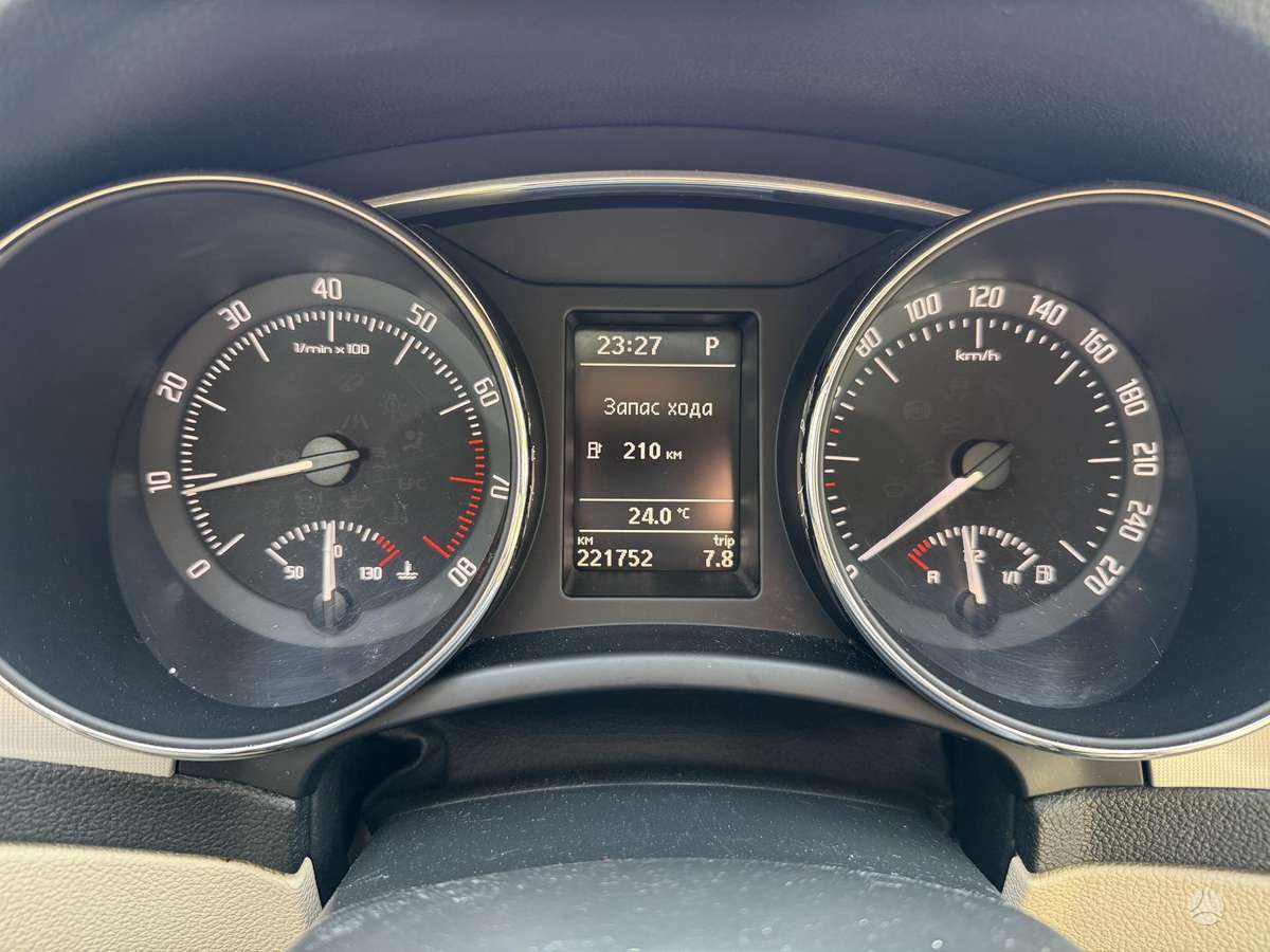 Skoda Superb, 1.8 l., Универсал