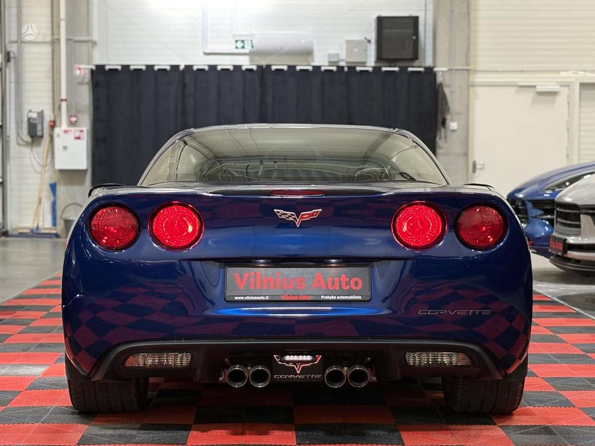 Chevrolet Corvette, 6.0 l., coupe