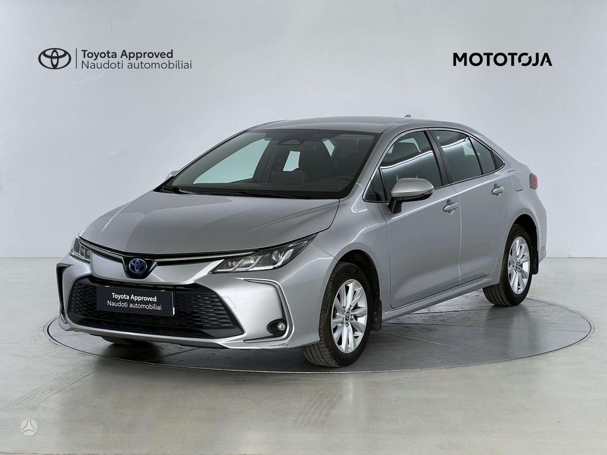 Toyota Corolla - 1