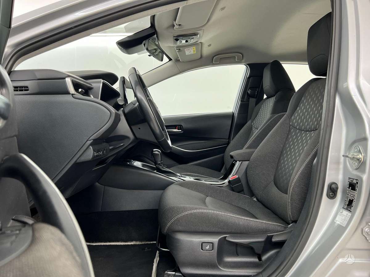 Toyota Corolla - 11