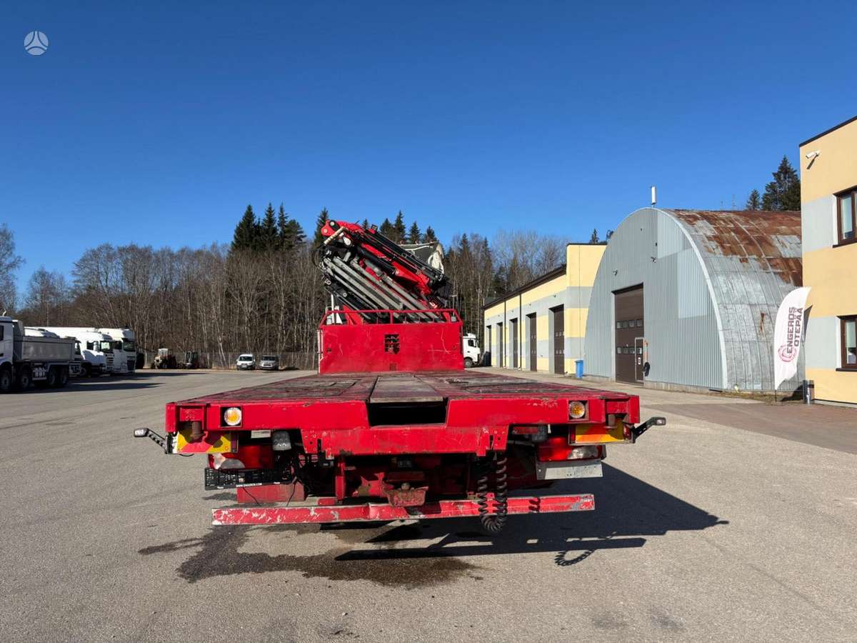 Scania G440, su kranu