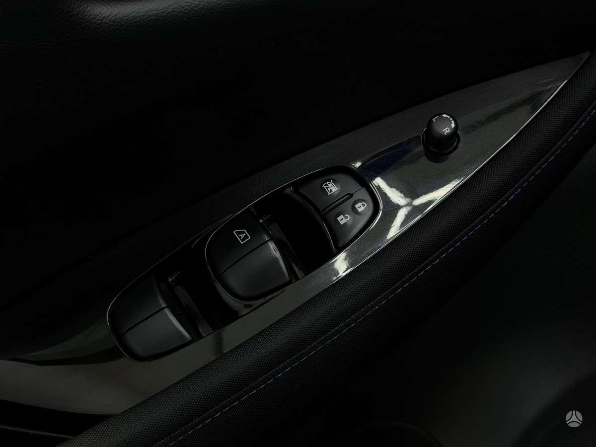 Nissan Leaf, 40 kWh, hatchback