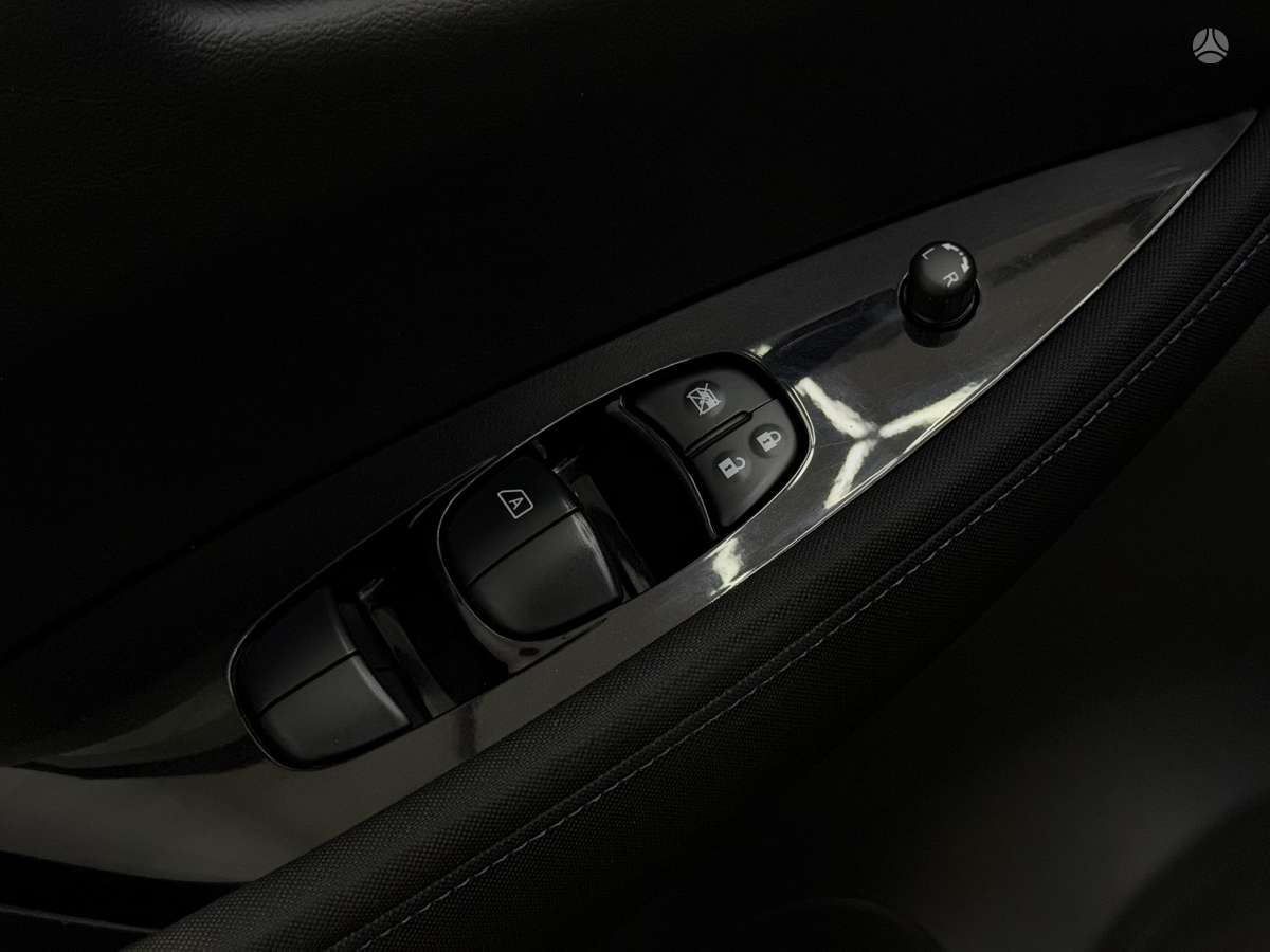 Nissan Leaf, 40 kWh, hatchback