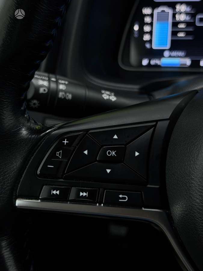 Nissan Leaf, 40 kWh, hatchback