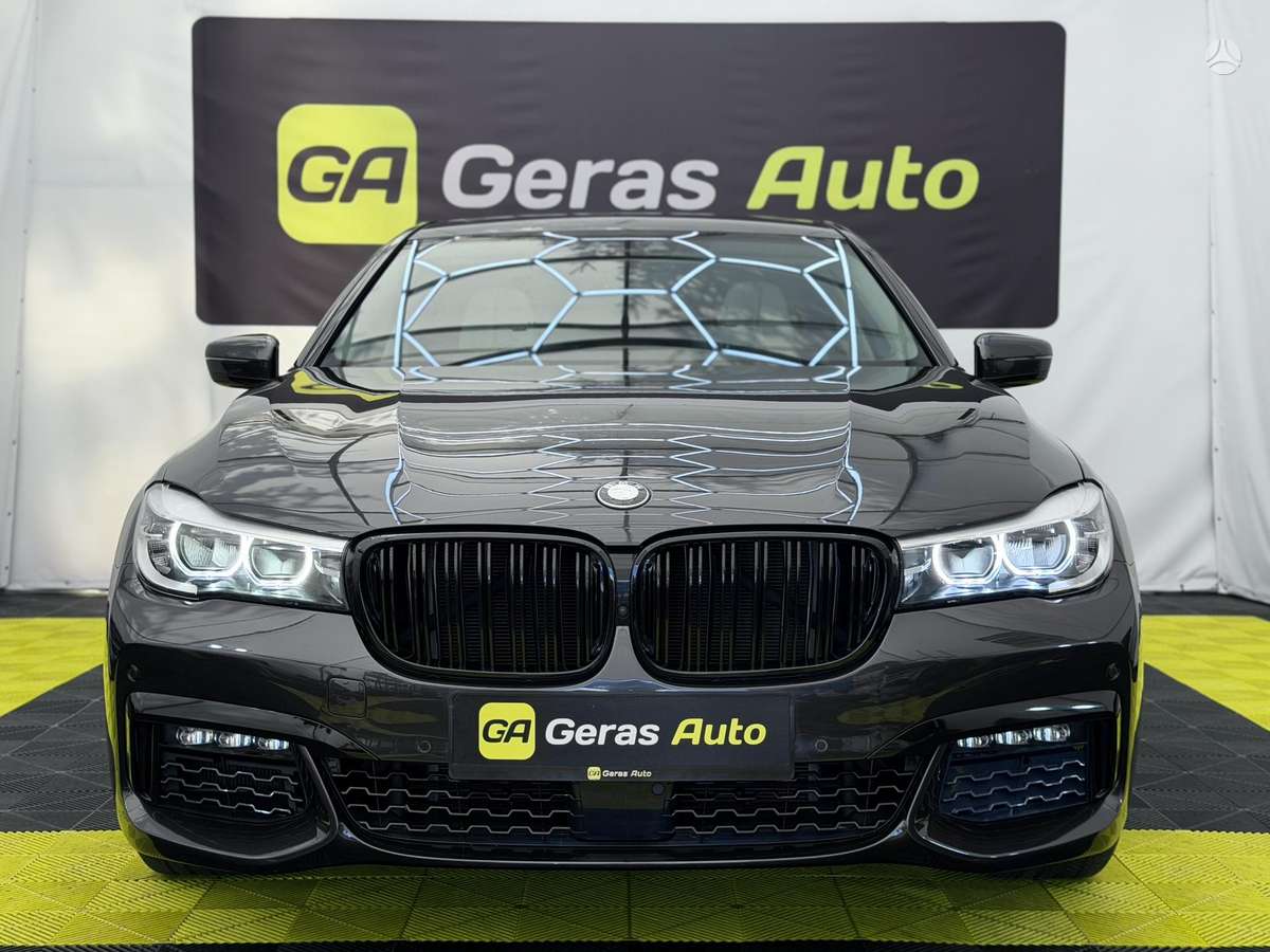 BMW 740, 3.0 l., Седан